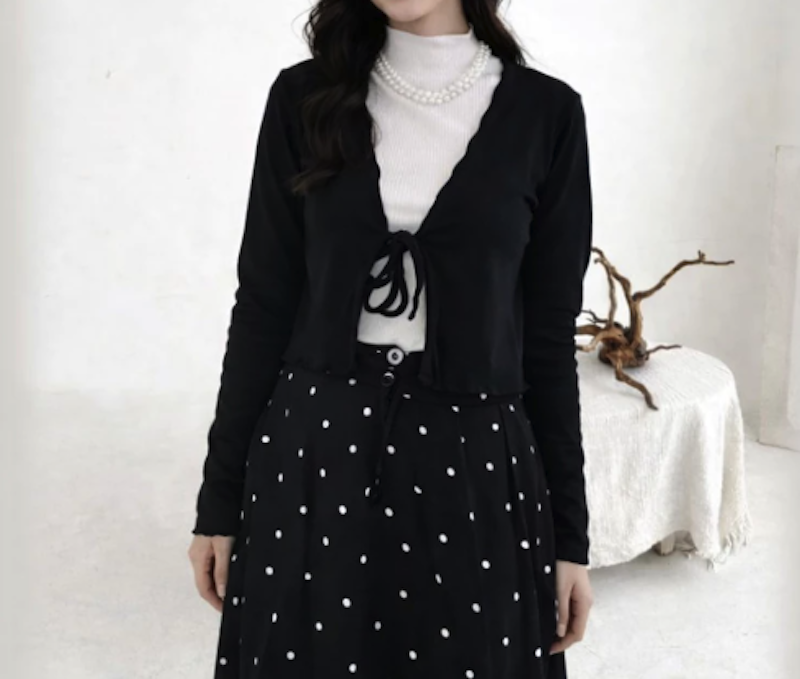 Vallina Outfit Cardigan Crop 5