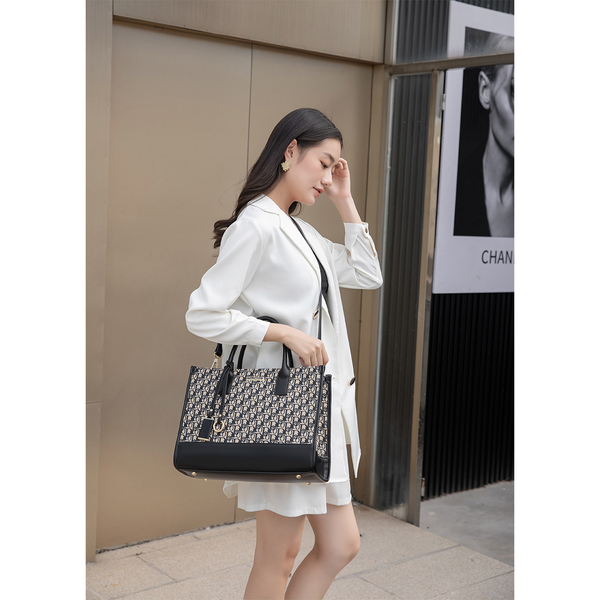 PALOMINO Orina Handbag