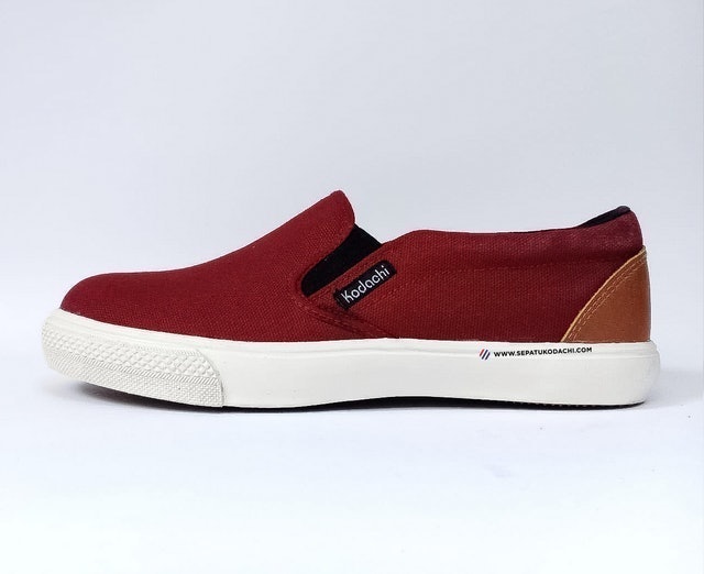 Slip On Riviera Maroon