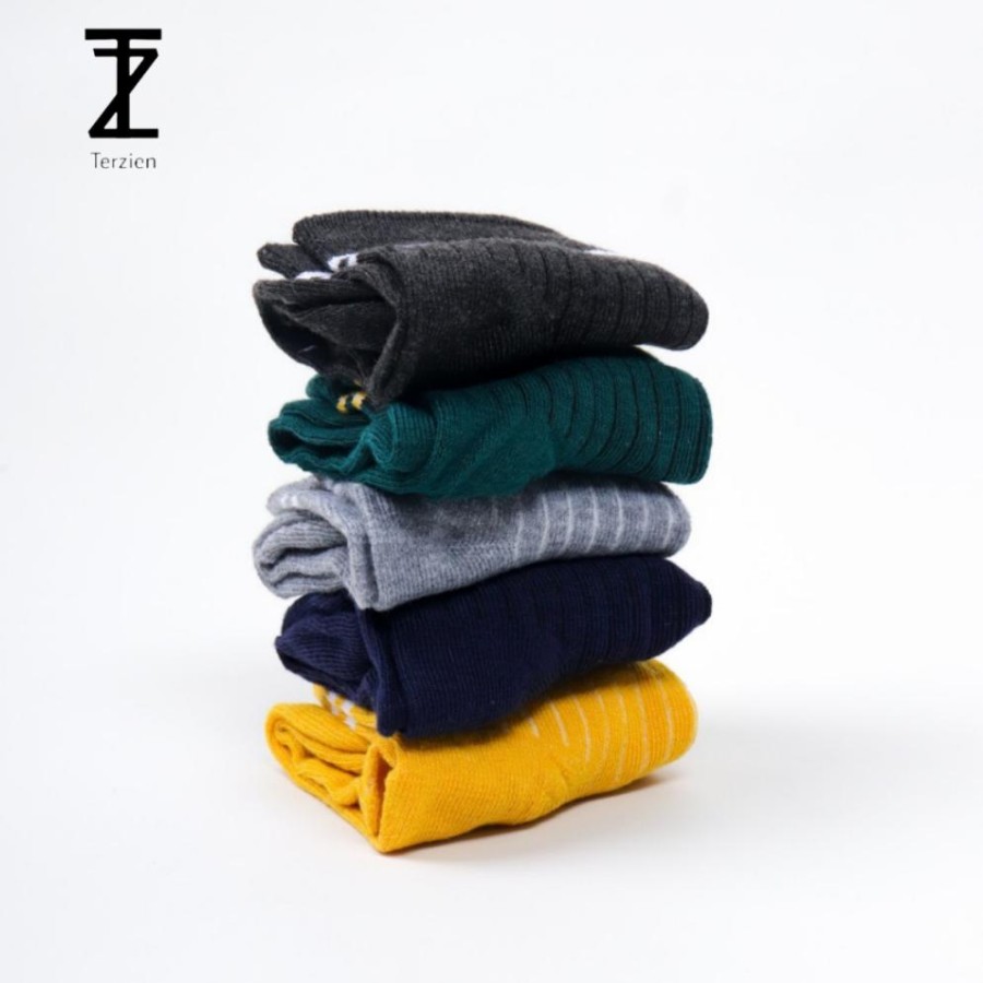 Mulia Knitting Factory Terzien Kaos Kaki Motif Strips D19