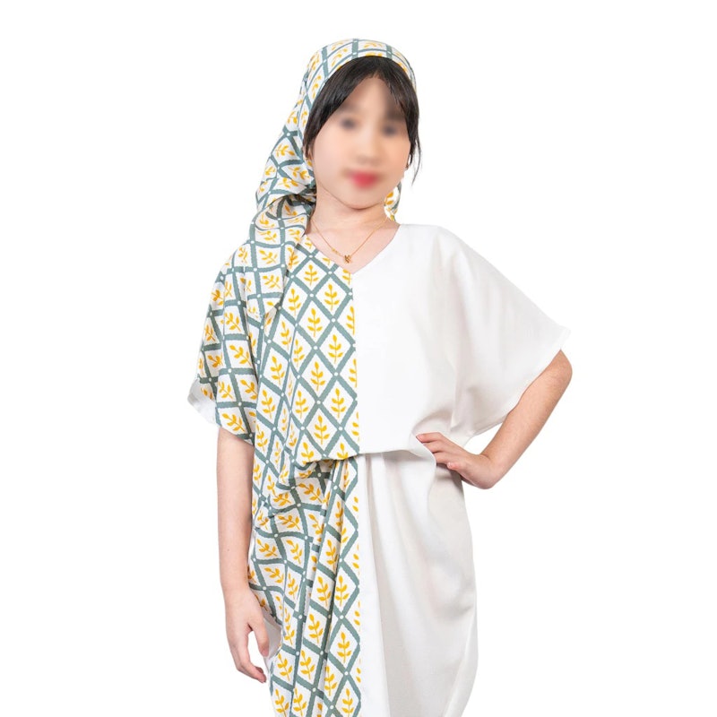 Bhatara Batik Sarimbit Keluarga Devon Dewayani 2