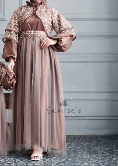  Saoirse's Almeera Dress 