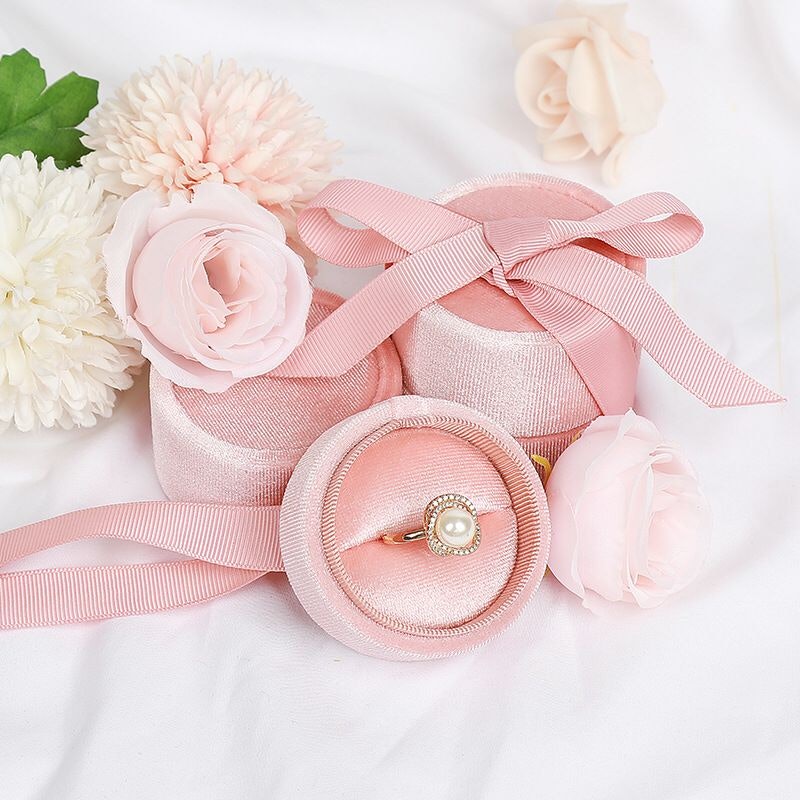 Maison Jewelry Box Round Ribbon Velvet Ring Box 4