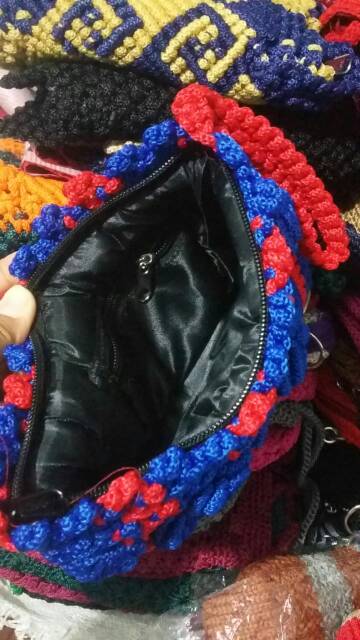  Dompet Rajut Tali Kur 