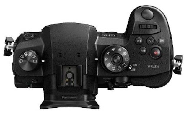 Panasonic LUMIX GH5 Camera DC-GH5