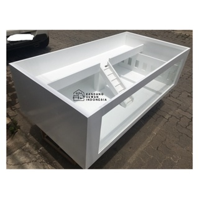 Cassie Kandang Marmut Kayu PVC