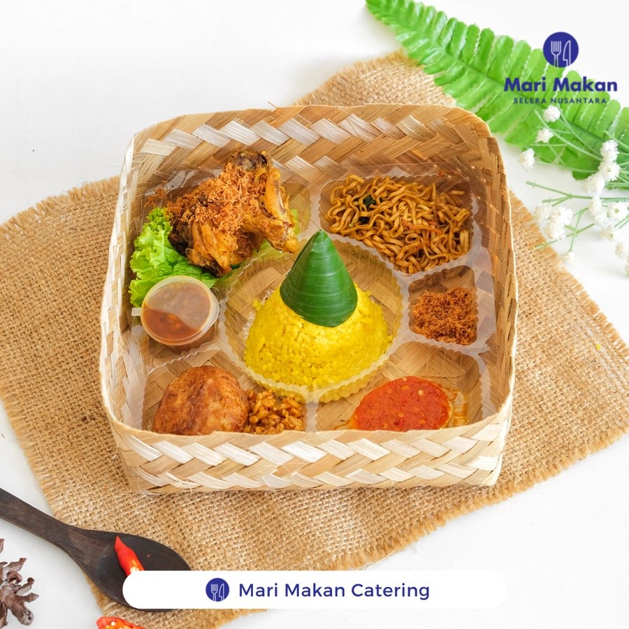 Mari Makan Nusantara Mari Makan & Travel Besek Bambu Nasi Kuning untuk Hampers 4 Porsi