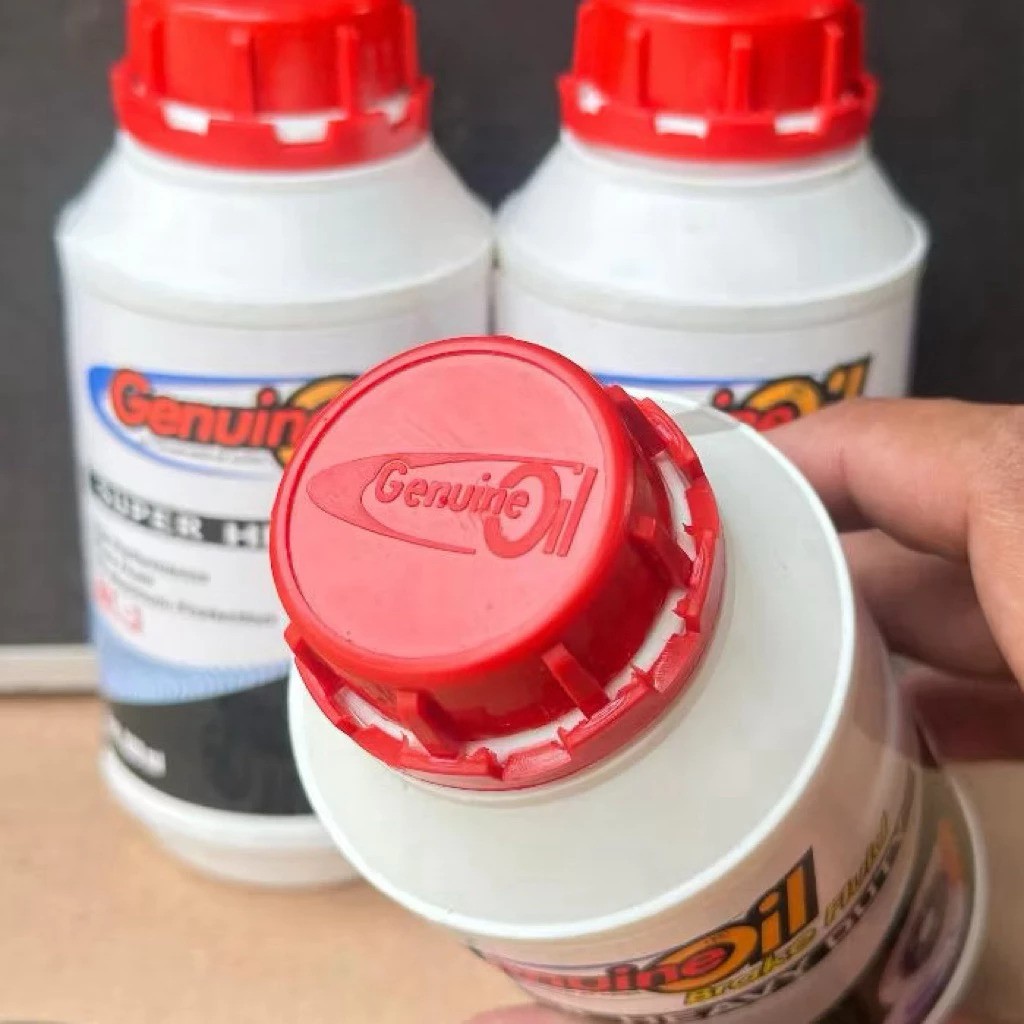 Astra Daihatsu Genuine Oil DOT 3 2