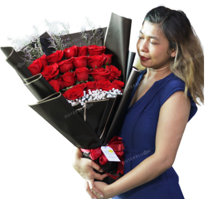 Classic Midnight Hand Bouquet - Fiery Red 3