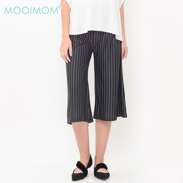 Maternity Under The Bump Crepe Culottes In Stripe Black