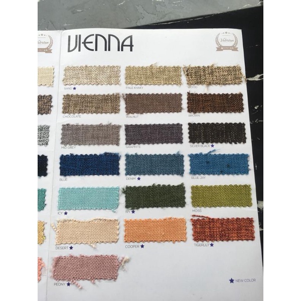 Anugrah Art Furniture Meja Makan Mewah 6 Kursi