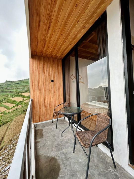  Sun Farm Dieng Villas