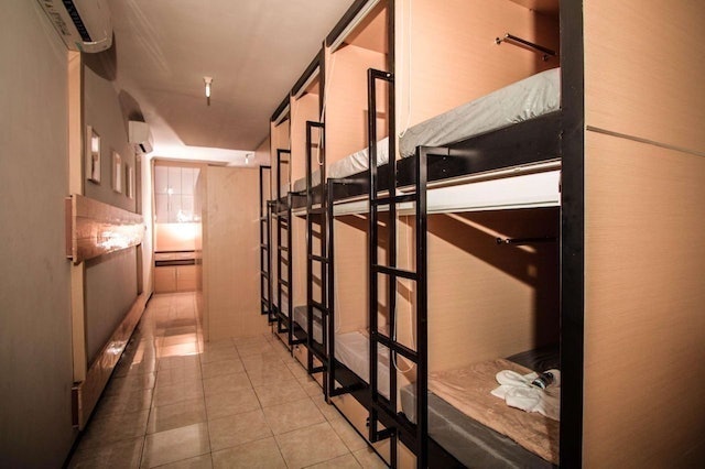 Cubic One Capsule Hotel 2