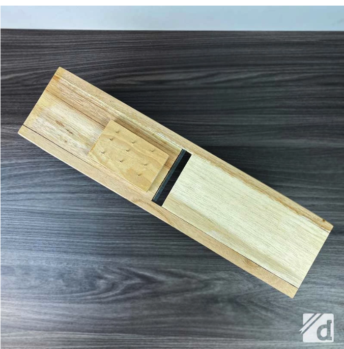 DADALALA Alat Serut Es Batu Manual Kayu Mindi 2