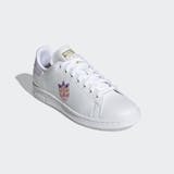 10 Rekomendasi Sepatu adidas untuk Wanita Terbaik 3