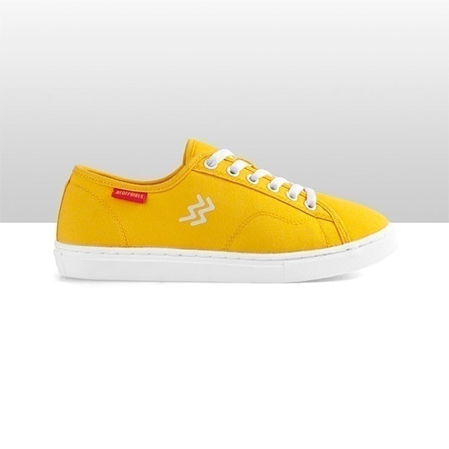 Geoff Max Una Yellow White