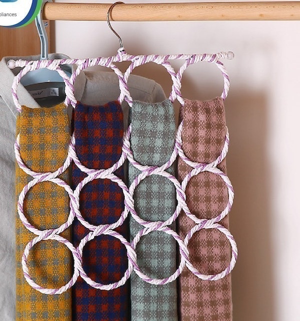 WARS Hanger Jilbab dan Syal