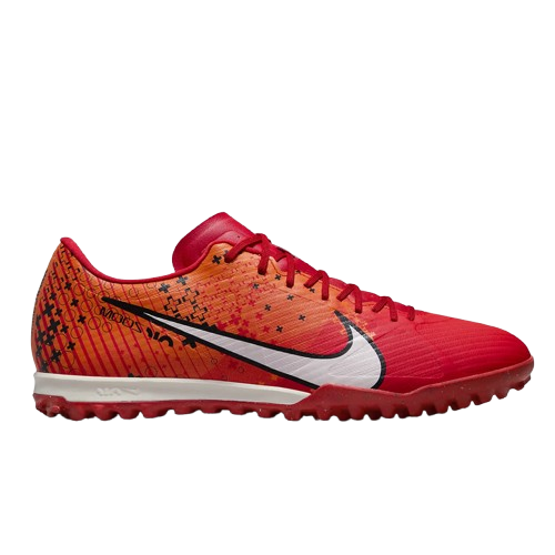 10 Rekomendasi Sepatu Futsal Nike Terbaik  3