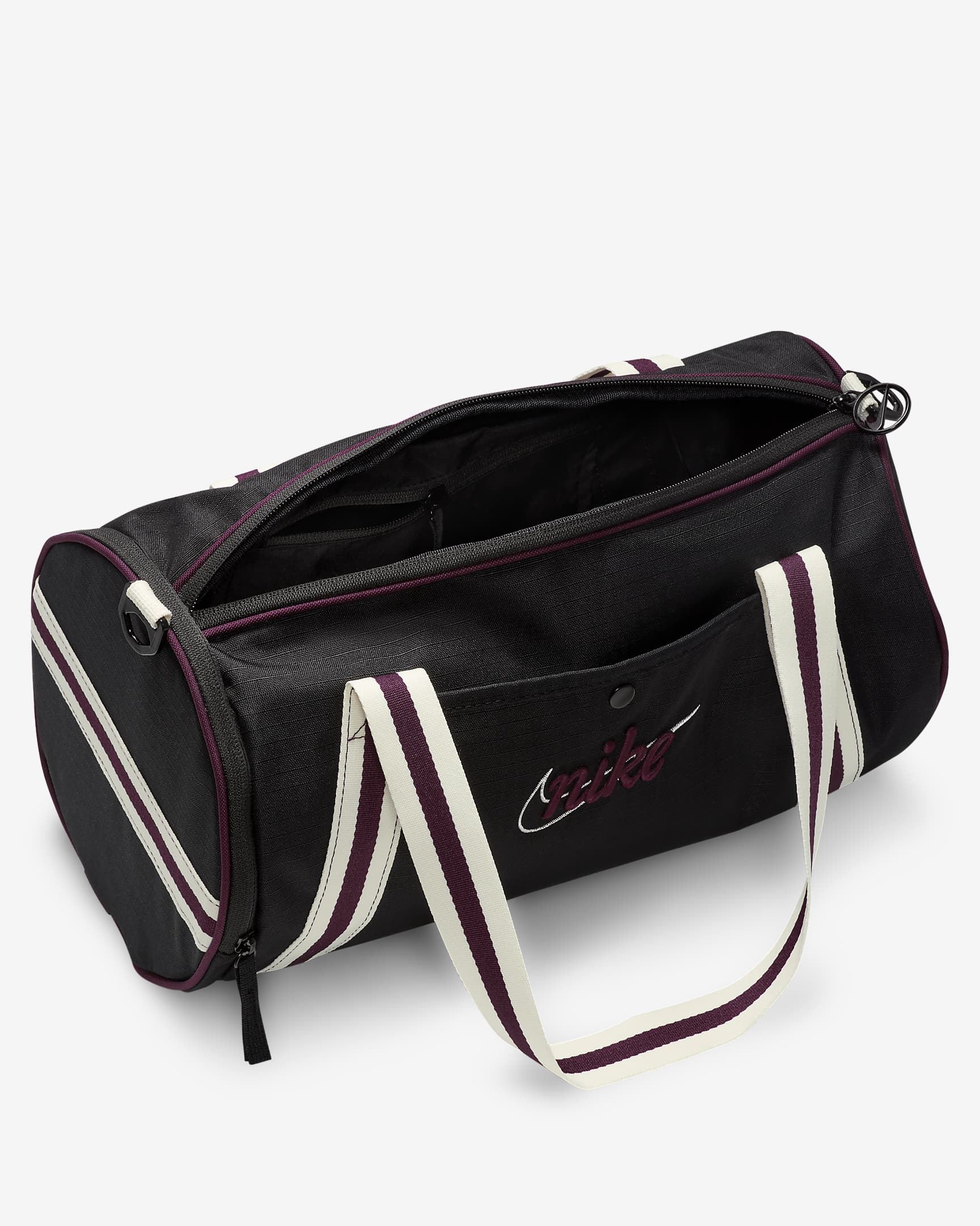 Heritage Retro Duffel Bag 2