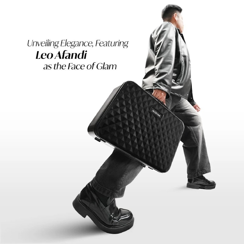Masami x Leo Afandi XL Glam Box in Black Diamond Shine 5