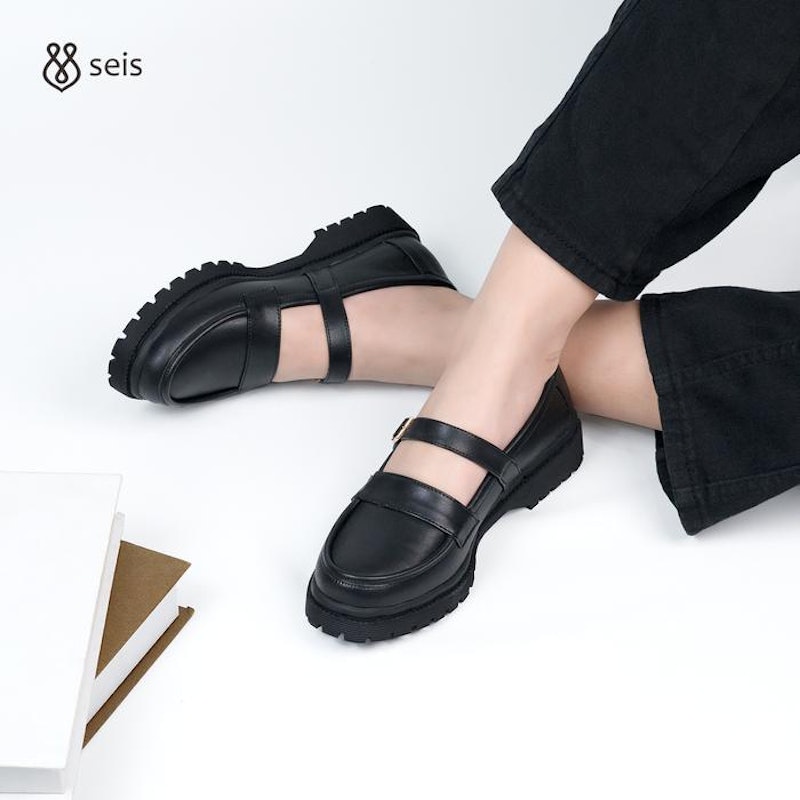 SEIS Clover Sepatu Docmart Wanita 3