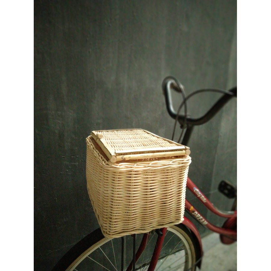  Keranjang Sepeda Rotan