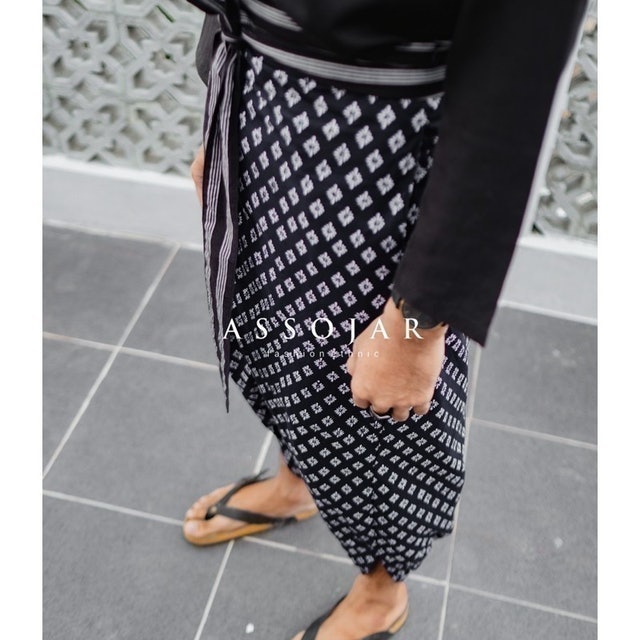 Assojar  Adipati Pants Unisex Hitam 3