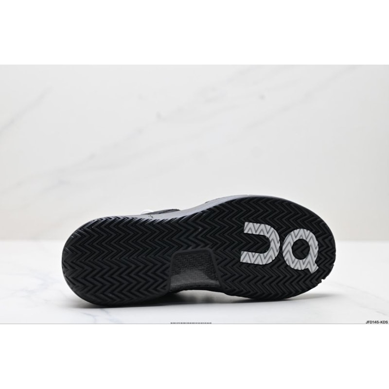 On The Roger Pro 2 All Black 5