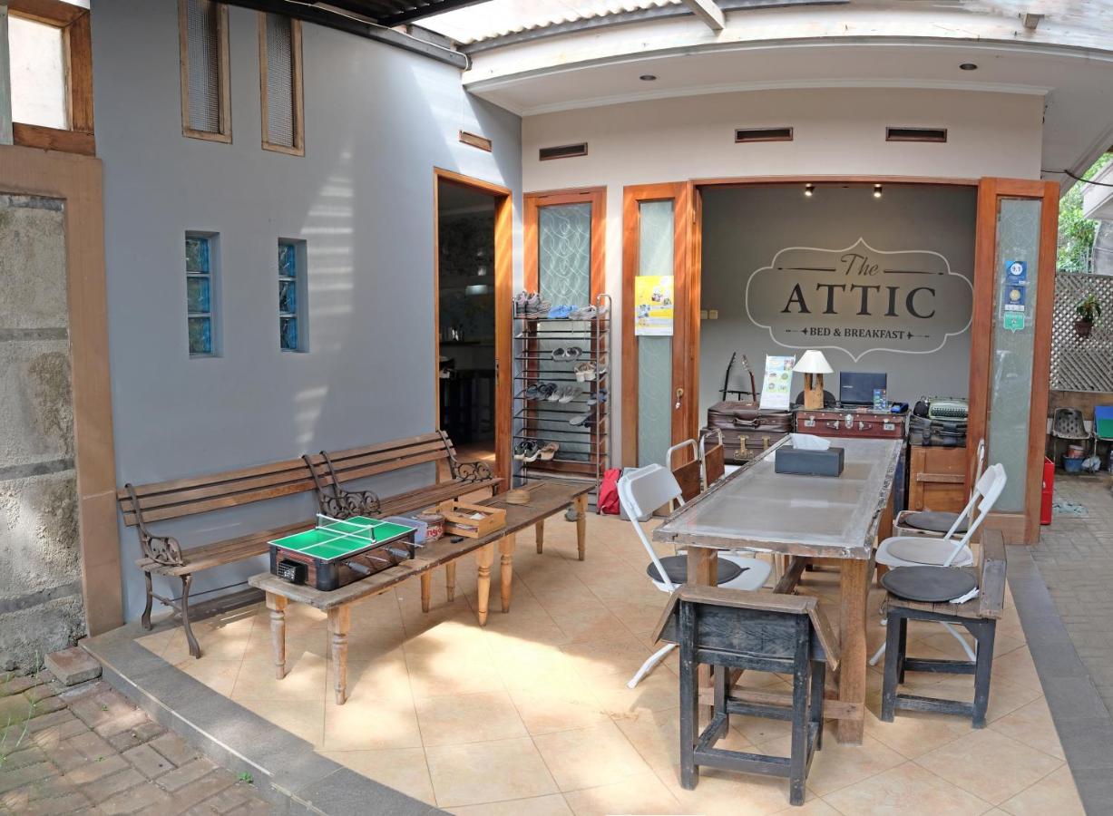 The Attic Bed & Breakfast 1