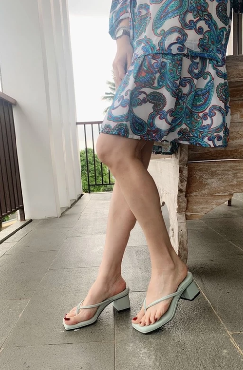  Bluebells Dusty Sendal Tali Jepit Heels Wanita 5cm