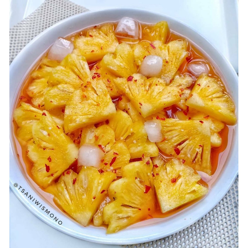 Sliced Pineapple in Syrup 3