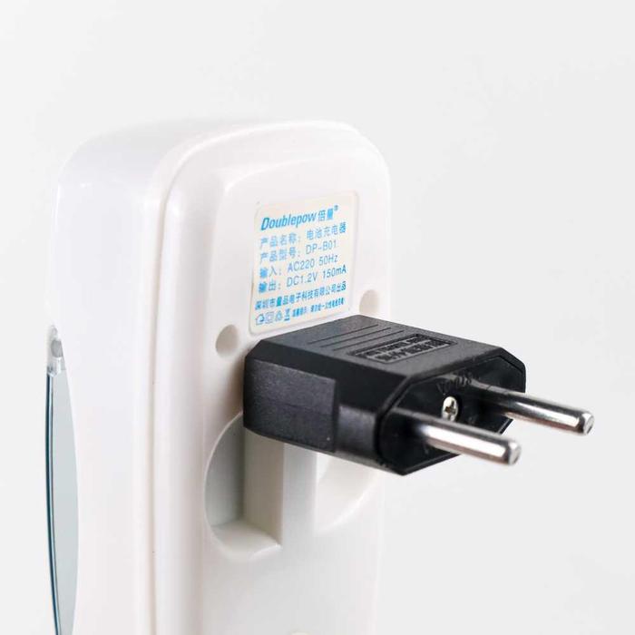 DOUBLEPOW Charger Baterai 2 slot AA/AAA 3
