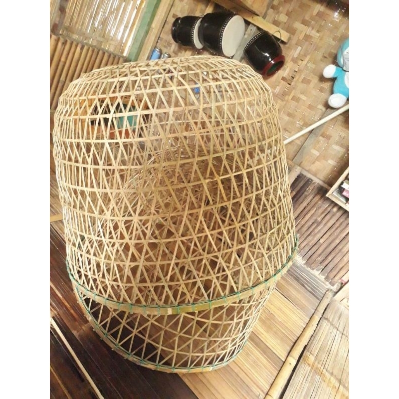  Kandang Kurungan Ayam Bambu Bulat