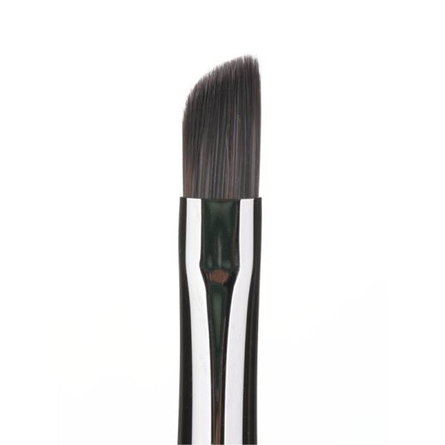 Deluxe Angled Lip Brush 1201