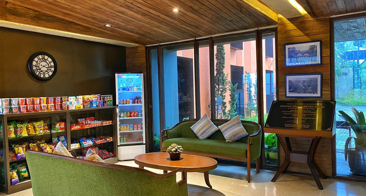  Grand Metro Hotel Puncak