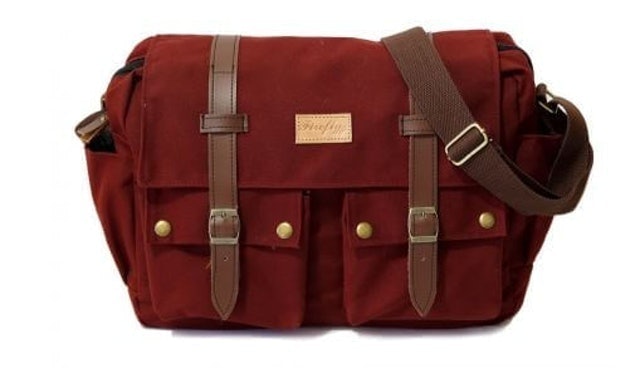 10 Rekomendasi Messenger Bag untuk Bersepeda Terbaik (Terbaru Tahun 2026) 2