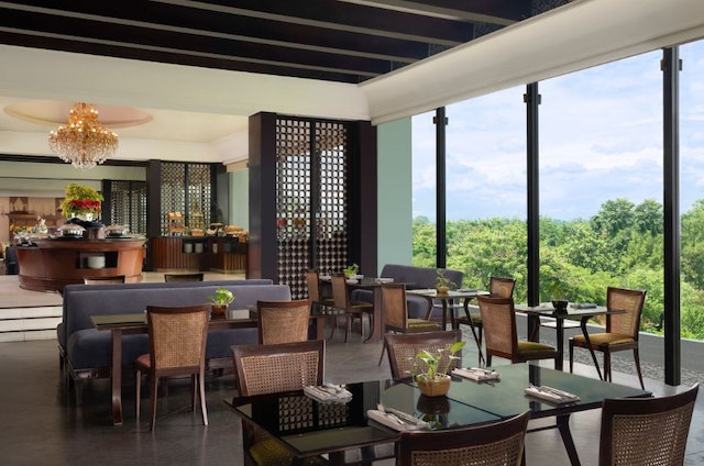 Sheraton Mustika Yogyakarta Resort and Spa 2