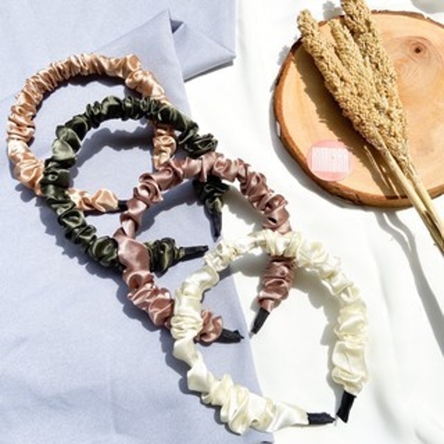 Bando Scrunchie Satin