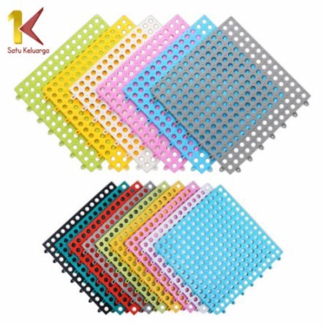 Keset Lantai Polkadot ｜ C236