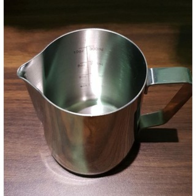 Milk Jug dengan skala ukur