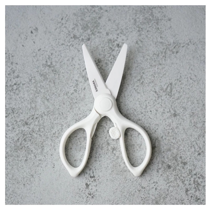 Kohana Ceramic Scissors White 4