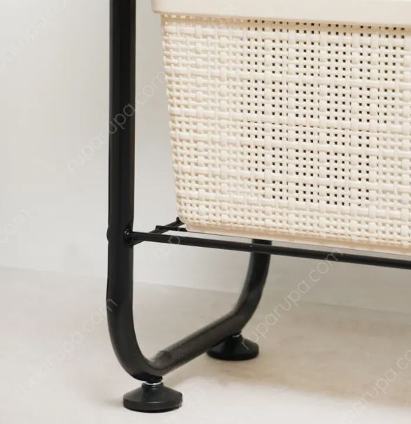 Informa Jemuran Handuk Indoor Dengan Rak 78.5 Cm 10238920