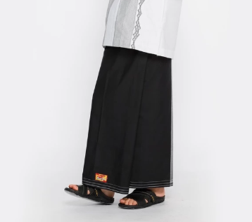 ATLAS Sarung Junior Hitam Polos  01