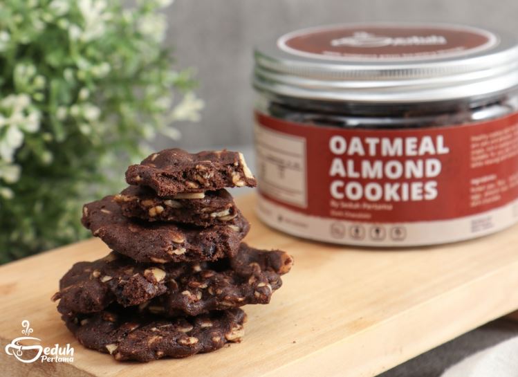 Oatmeal Almond Cookies - Chocolate