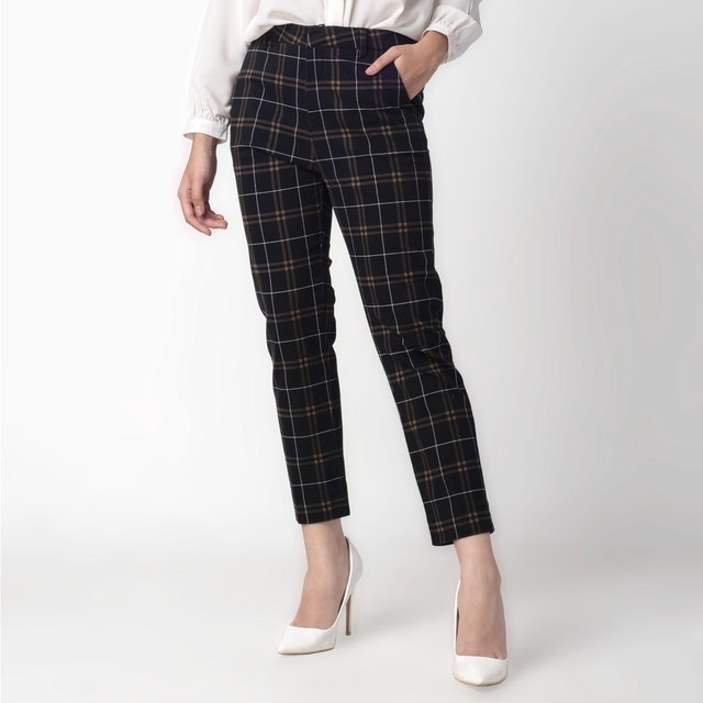Tartan "Narae" Plaid Pants 2