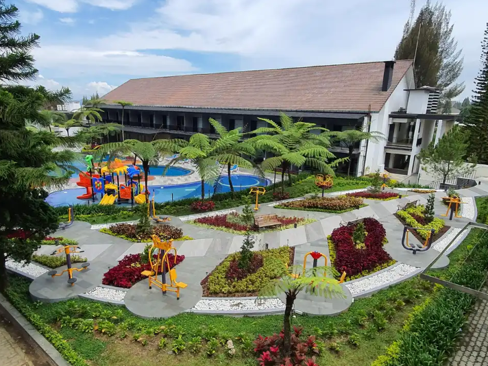 Mikie Holiday Resort & Hotel 3