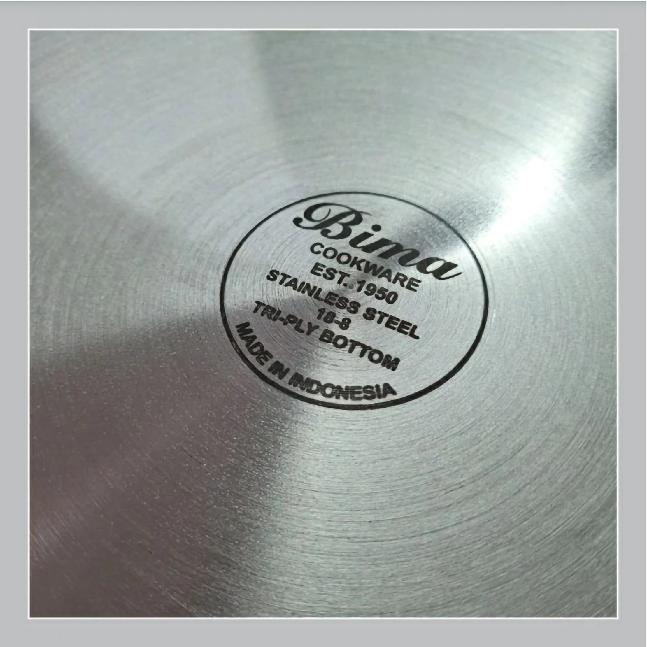 Perusahaan Logam Bima Bima™ Precious Kitchen Saucepot with Glass Cover 28 cm  PK11028G