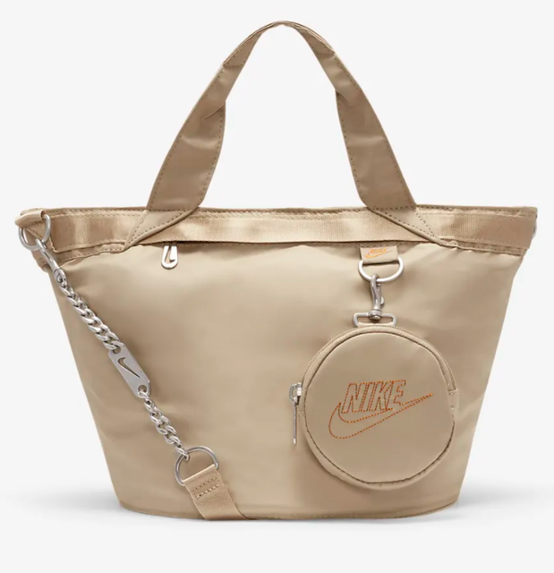 Nike Sportswear Futura Luxe Women's Tote ｜  CW9303