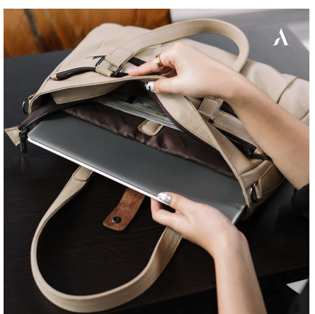 Reven Kreatif Industri Alona Leather Lovata Totebag