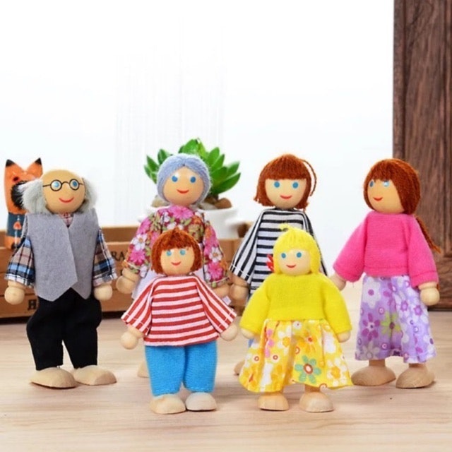Boneka Kayu Keluarga